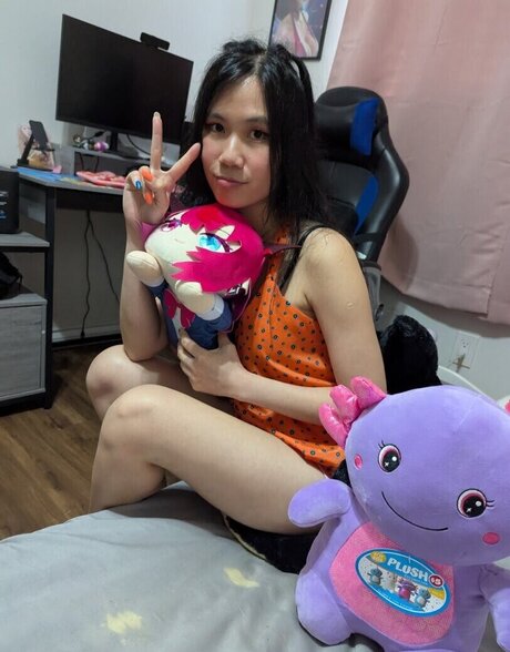 Bessy Q exclusive pornstar galleries