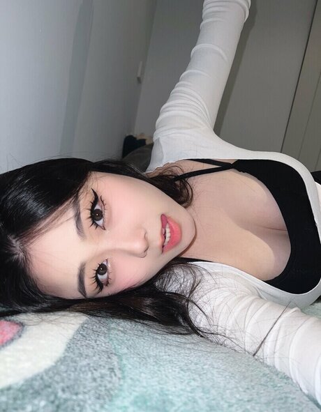 ebony smoking onlyfans xxx images