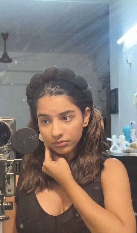 Aurora Sinclair star top photo