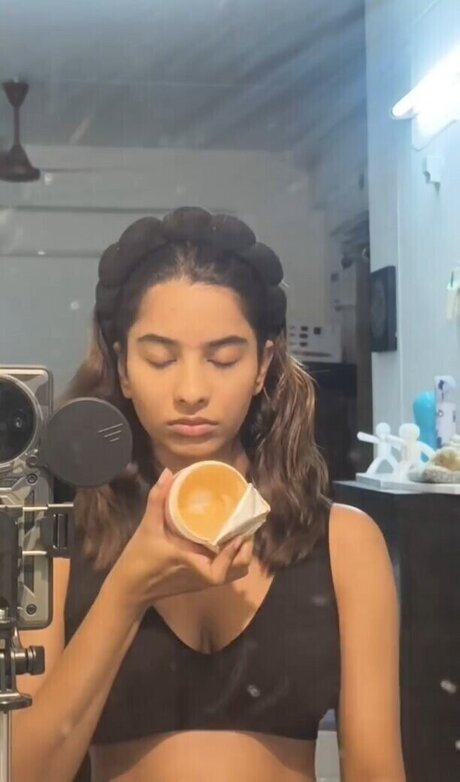 Aurora Sinclair hot model pics