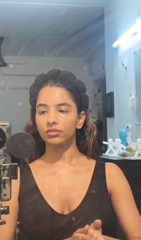 Aurora Sinclair best star photos