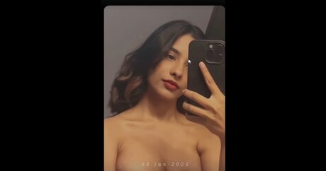 Aurora Sinclair star hot galleries