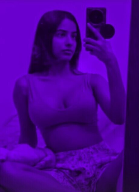 mirror selfie onlyfans sex photos