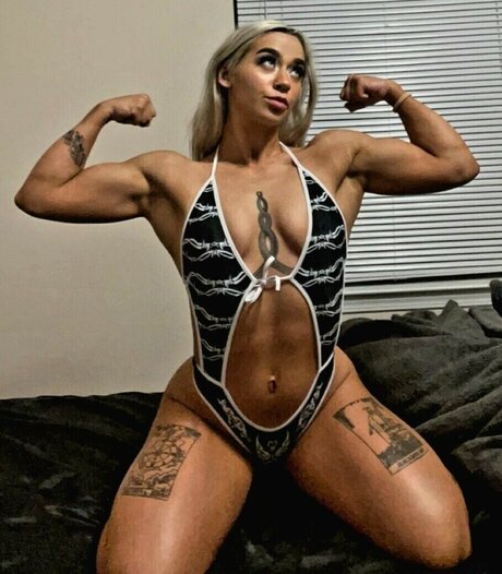 Ivy Malibu star top gallery