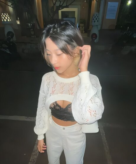 pregnant asian onlyfans hot naked picture