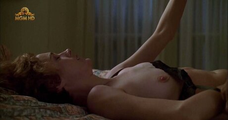 Sean Young sex actress photo