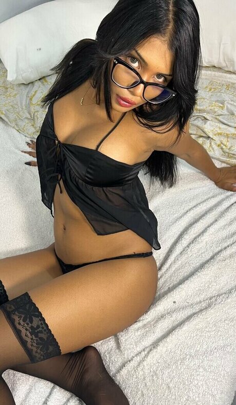 Thedpqueen erotic actress pic