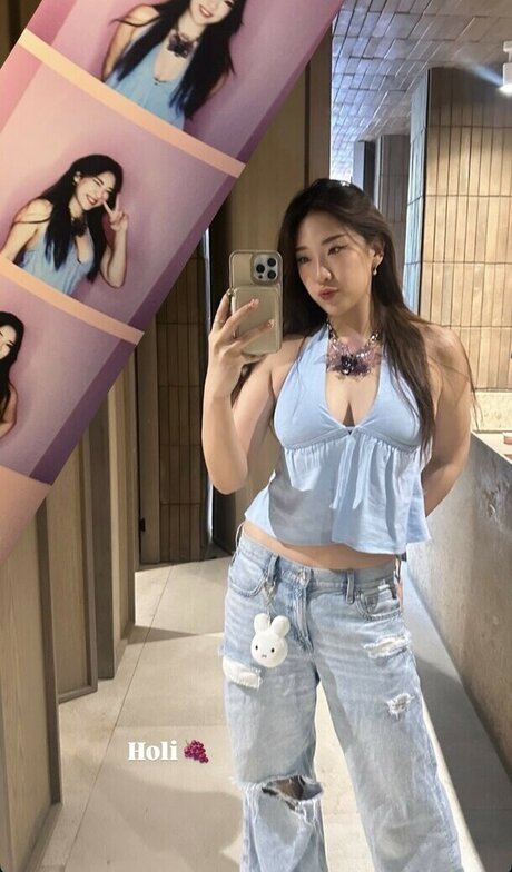 Narabask model erotic image