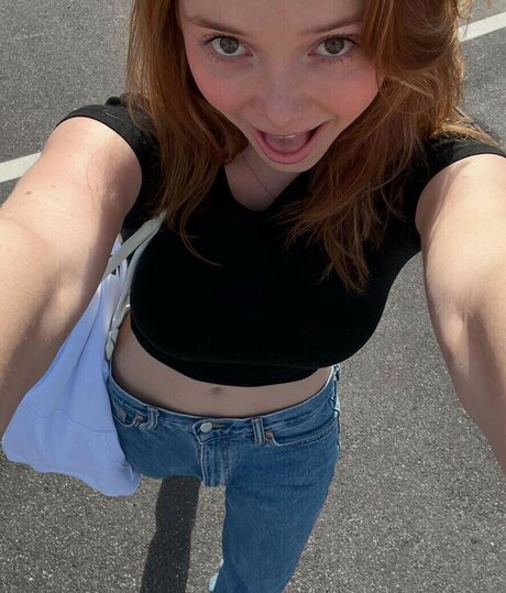 Madeleine b123 high quality model pic