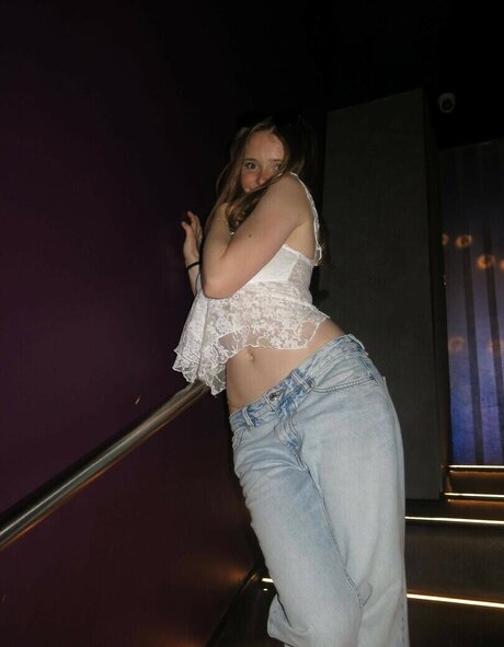 Madeleine b123 star nice photos