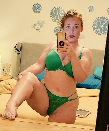 Erika Beverly star xxx photo