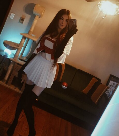 nic2hardo model naked images