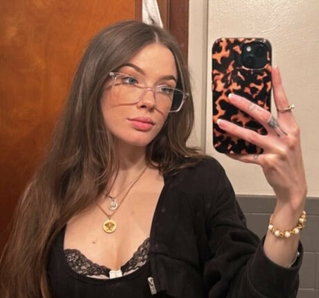 nic2hardo model nudes photos