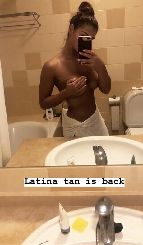 Jasmin Voigt star free img