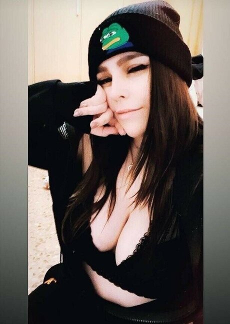 underground onlyfans art naked photo