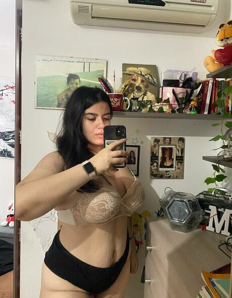 Marzia Maria Pia Maiorano hot model images