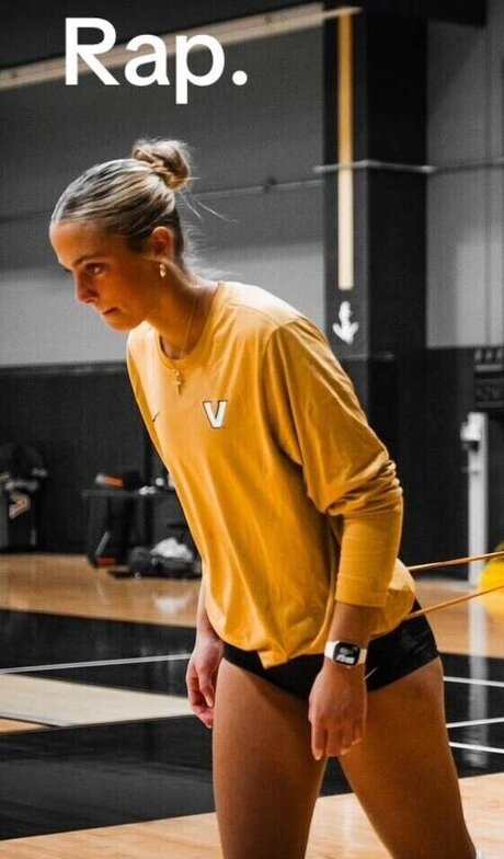 Taryn DeWese beautiful pornstar photo