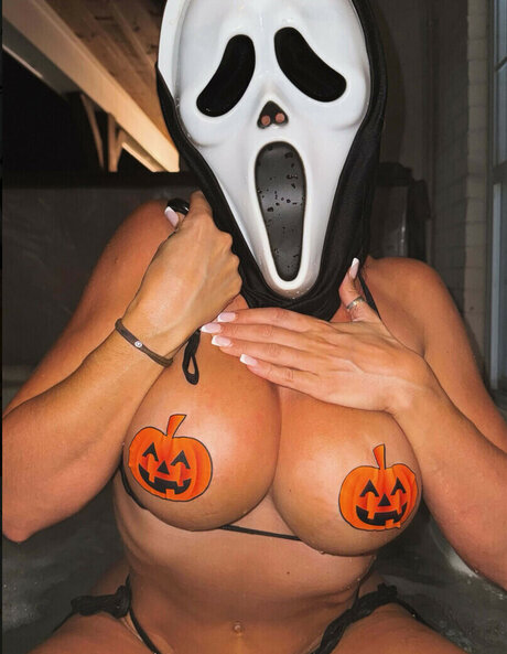 femdom facesitting onlyfans pretty pictures