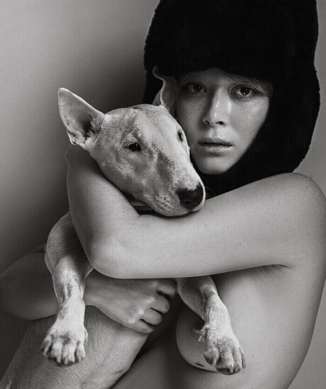 Polina Knyazeva exclusive model image