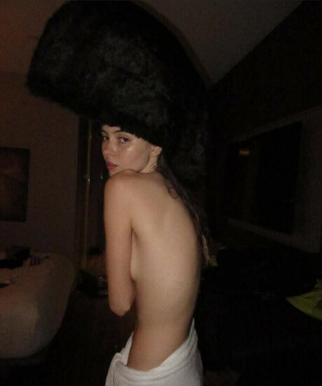 Sephira Lily Street star sexy pictures