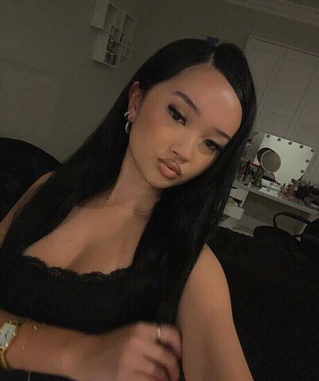 Kaylieee w sexy actress galleries