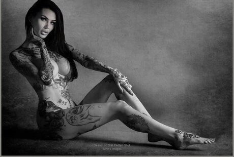 inkedsiren model hot picture