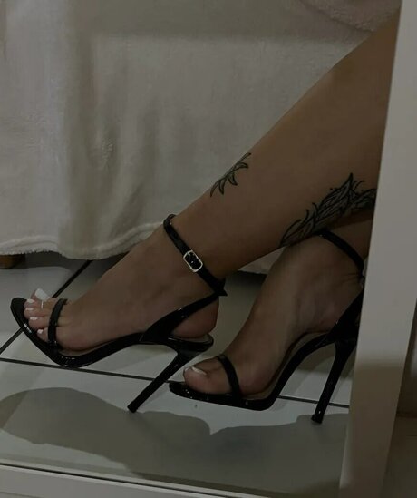 Julia Lara pornstar exclusive galleries