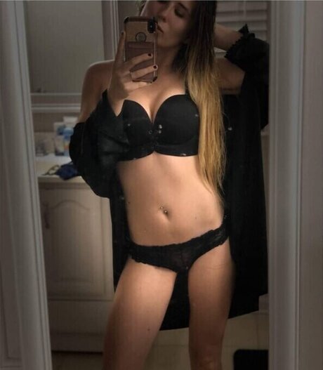 Playfuldeedee pornstar xxx galleries