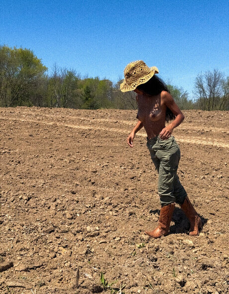 dailylunaxx star sexy galleries