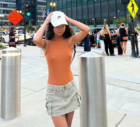 dailylunaxx erotic pornstar pic