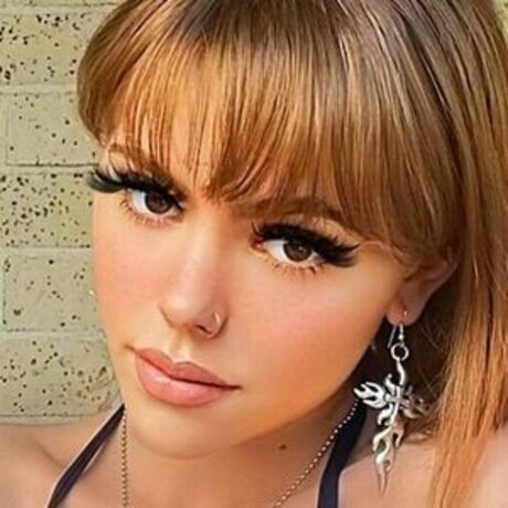 Angebevv model art images