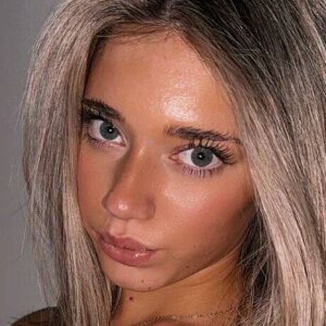 Katelyn Breann actress pictures