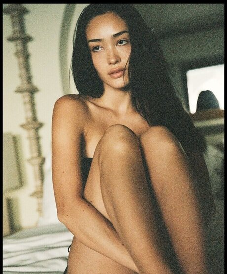 Elizabeth Wood star pretty img