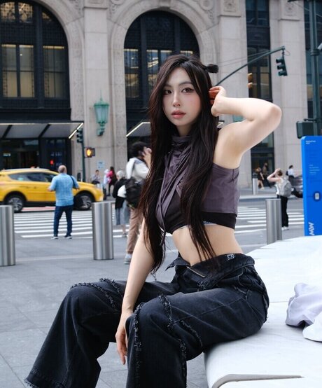 mollyshen exclusive actress archive