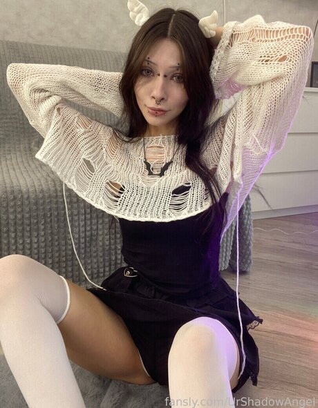 UrShadowAngel high quality model photo