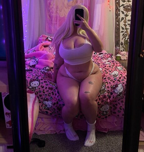 chubby kitty onlyfans beautiful naked pics