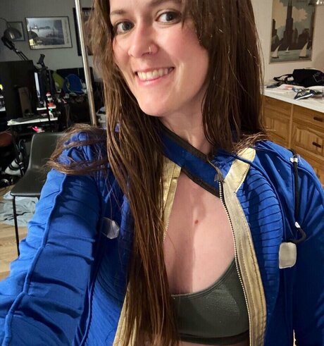 Tunnelsnakesfool beautiful actress photos