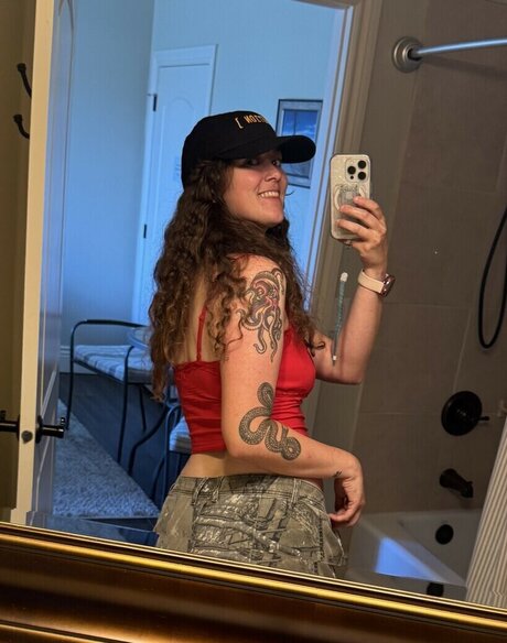 Tunnelsnakesfool star adult archive