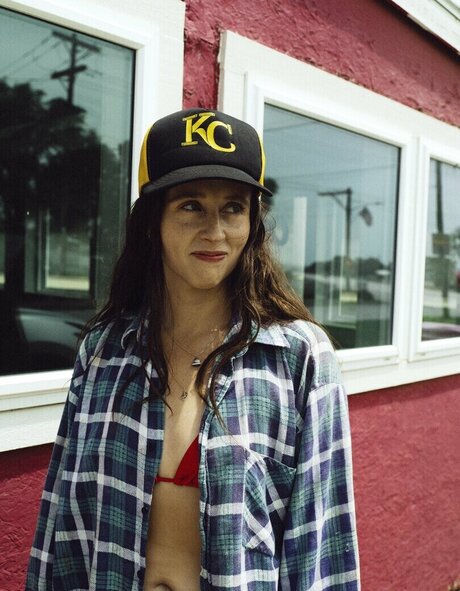 Katie Crutchfield adult model pic