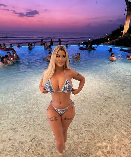 Blairbanksbaby model picture