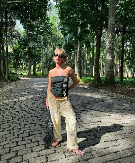 izzipoopi star pictures