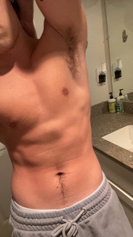 An Uncut Gem star hd photos