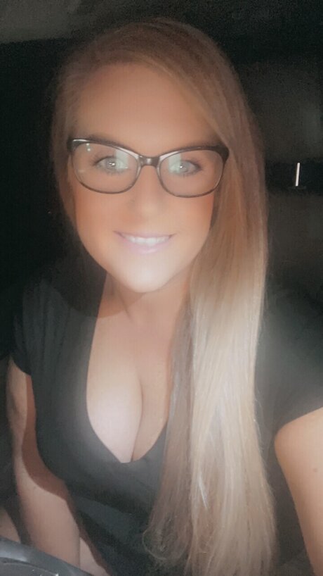 Sasha s playhouse xxx model pic