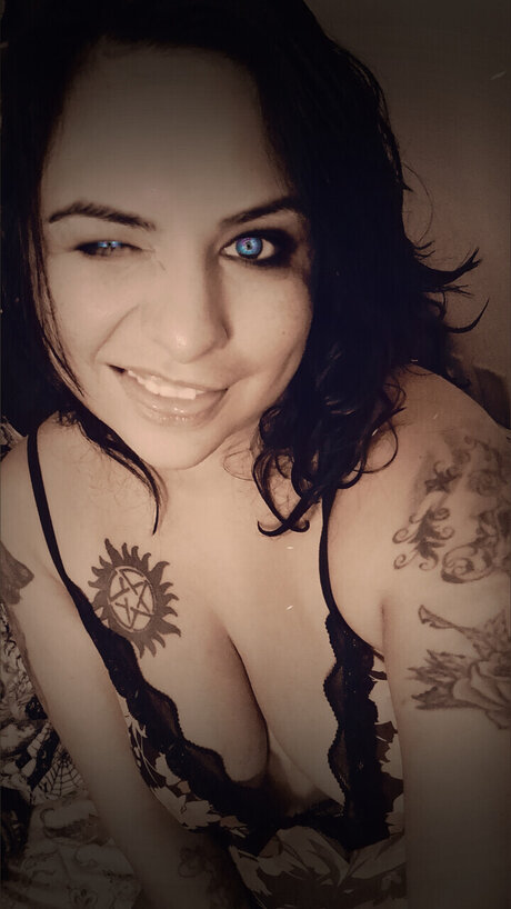 Kali Wolfe pornstar exclusive image