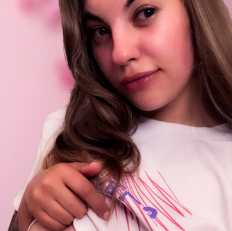 CutieLina art model img