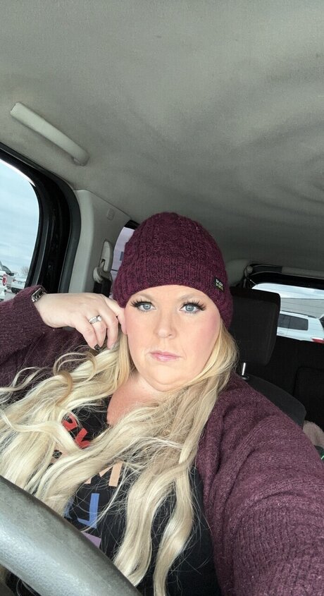 ChairBear star pornographic pictures