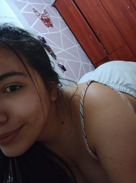 Valen Restrepo erotic model archive