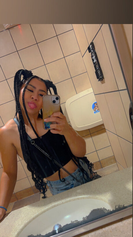 Shaundababyy model images