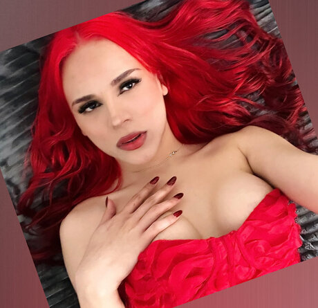 Daniela Okelani nude pornstar gallery