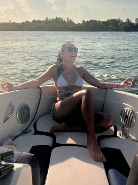 Cristy star best image